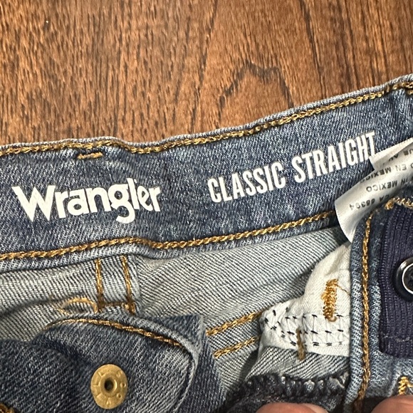 Wrangler Classic Straight Blue Little Boy Denim Jeans - Picture 2 of 11